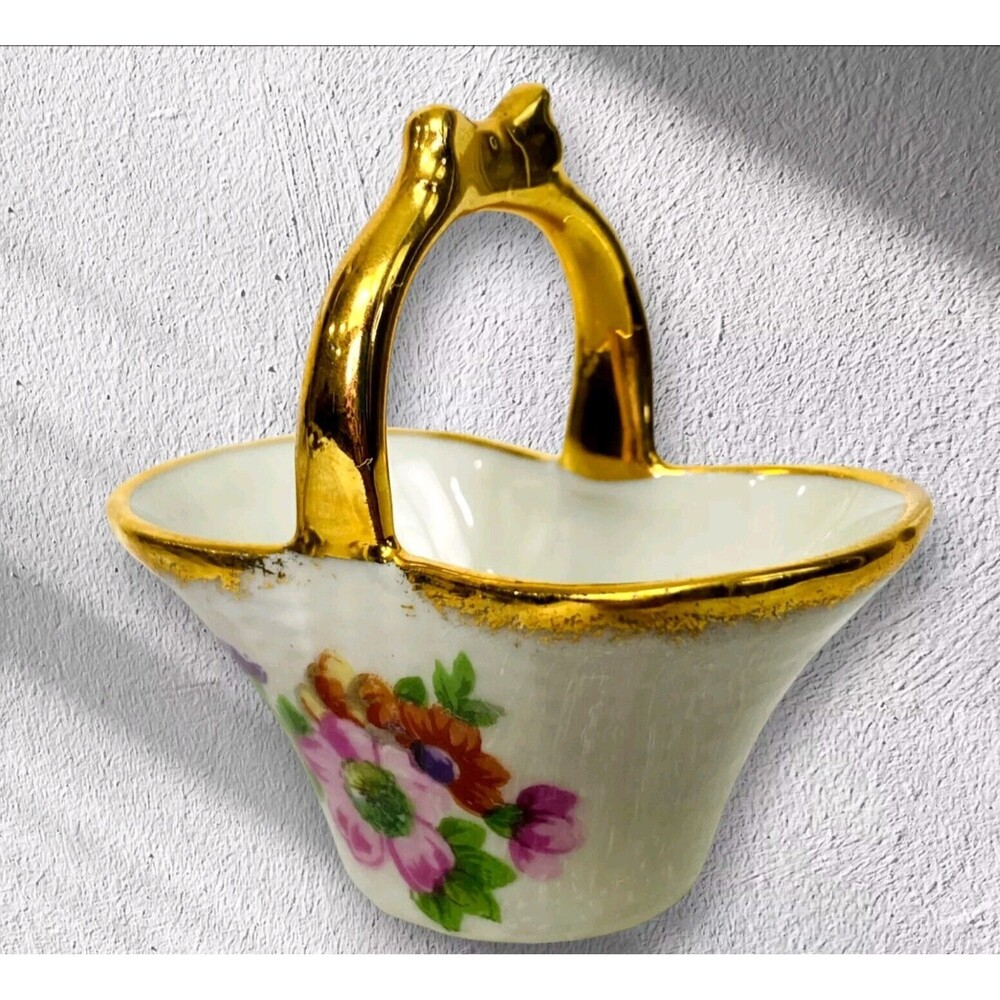 Vintage Limoges Porcelain Flower Garden Basket Doll House Porcelaine d' Art - Picture 4 of 14